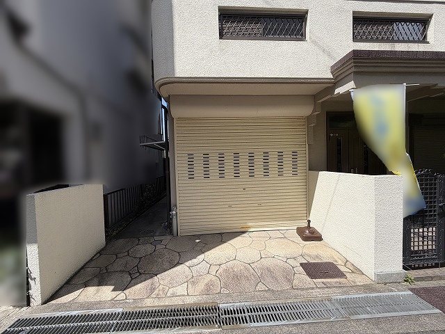 インナーガレージ(シャッター付) 高槻市宮田町2丁目 中古一戸建 その他