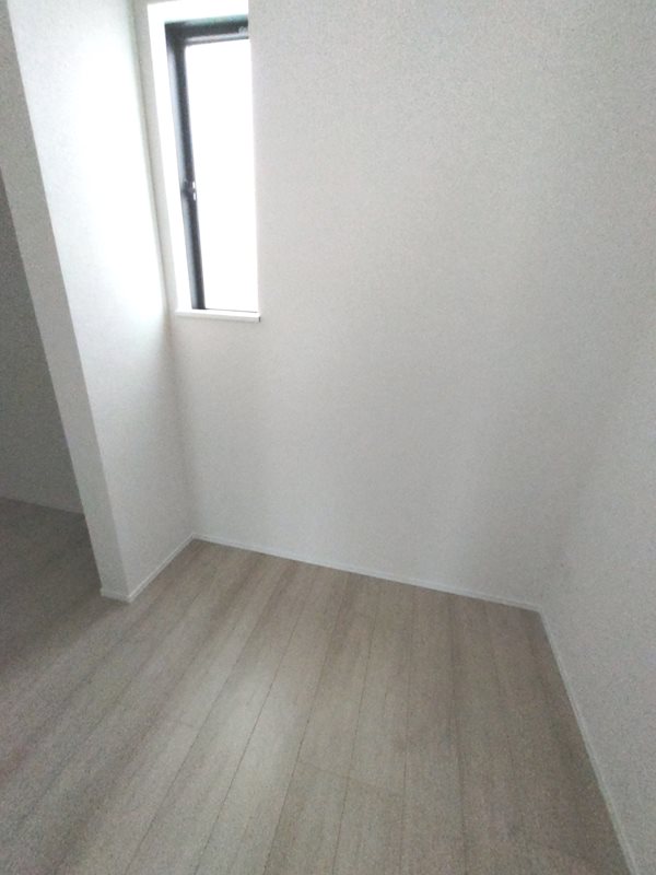 家事室、室内干しなどフリールーム 北楠葉町全2区画新築分譲住宅B号棟 その他