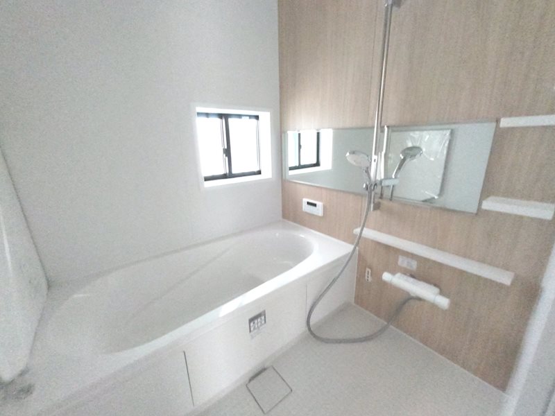 暖房換気乾燥機付1616サイズユニットバス ゆったりと一日の疲れを癒やしてください 北楠葉町全2区画新築分譲住宅B号棟 その他