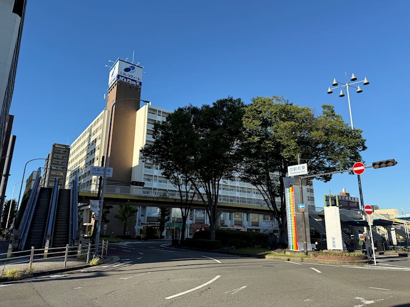 茨木駅前ビル 外観写真