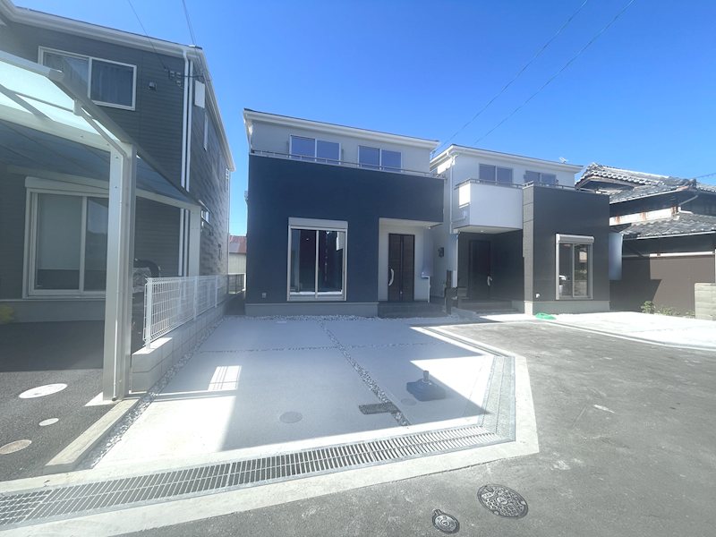 私市4丁目LiveleGardenS全2棟新築分譲住宅1号棟 外観写真