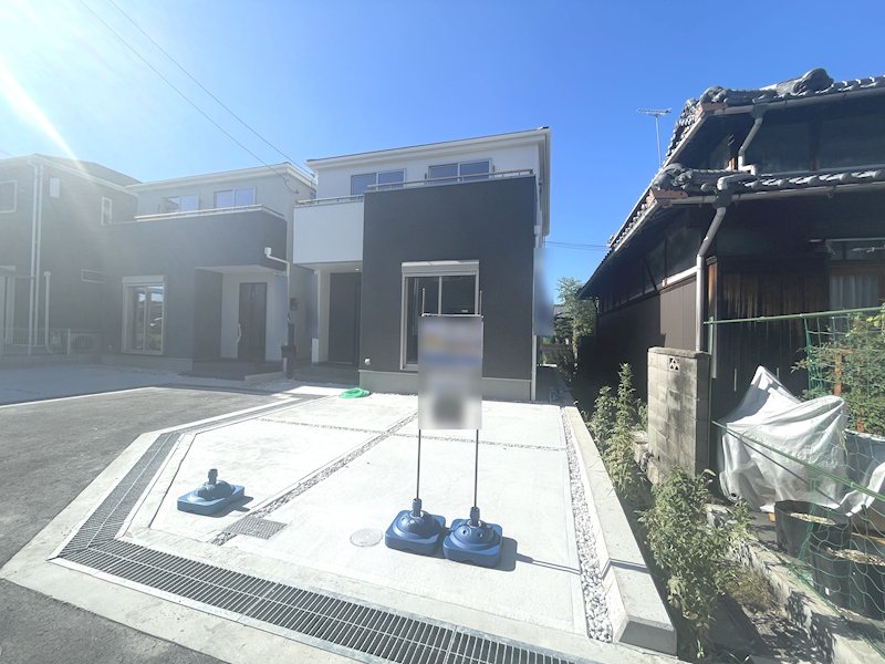 私市4丁目LiveleGardenS全2棟新築分譲住宅2号棟 外観写真