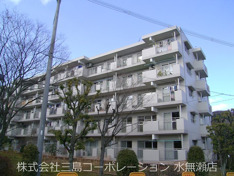 若山台第3住宅20号棟 外観写真