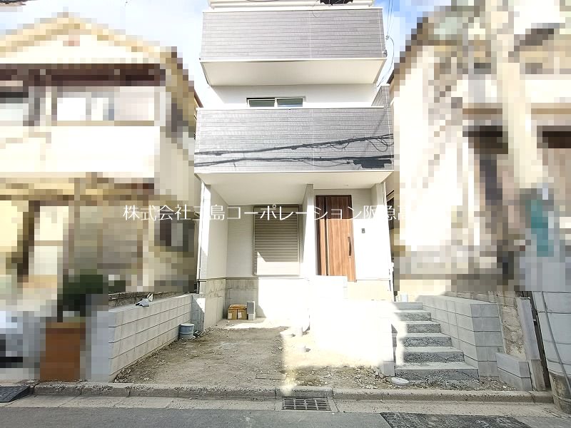 高槻市西冠3丁目　新築一戸建 外観写真