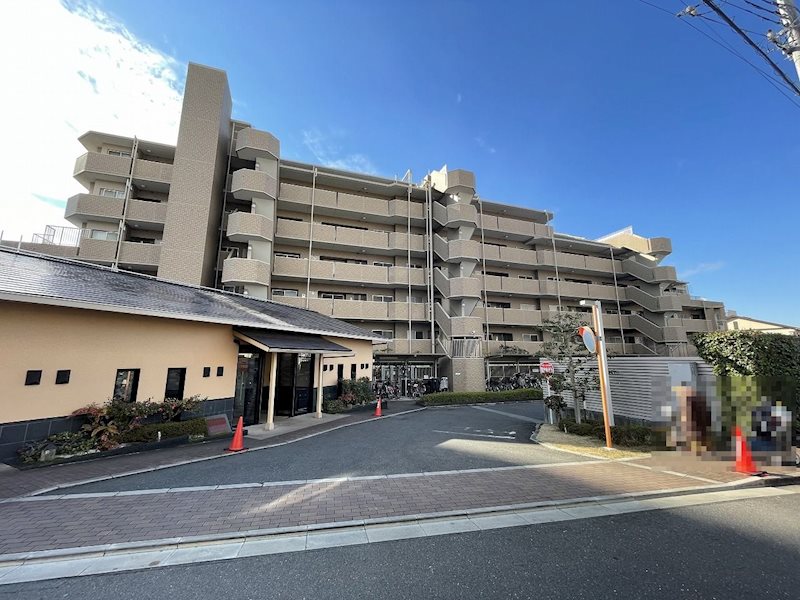 ディアステージ高槻真上町 外観写真