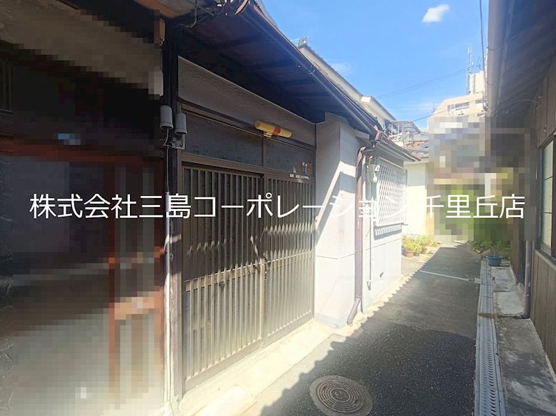 摂津市千里丘2丁目　中古テラスハウス 外観写真