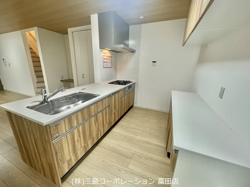 同社施工例写真(キッチン) 高槻市赤大路町 建築条件付売土地 その他