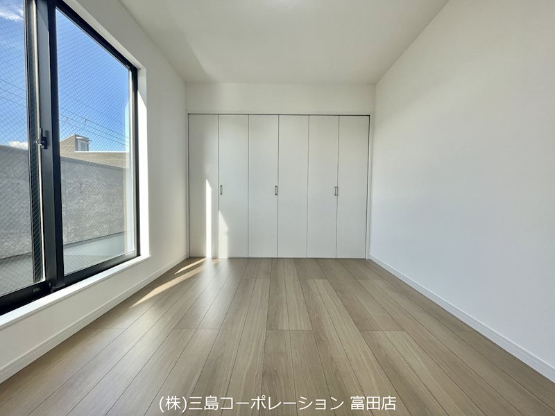 同社施工例写真(洋室) 高槻市赤大路町 建築条件付売土地 その他