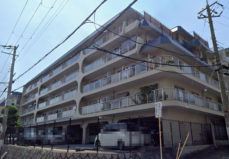 関大前スカイハイツC棟　 外観写真