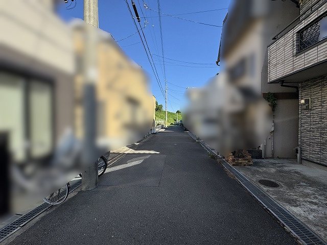 前面道路含む 高槻市津之江町3丁目 中古一戸建  その他
