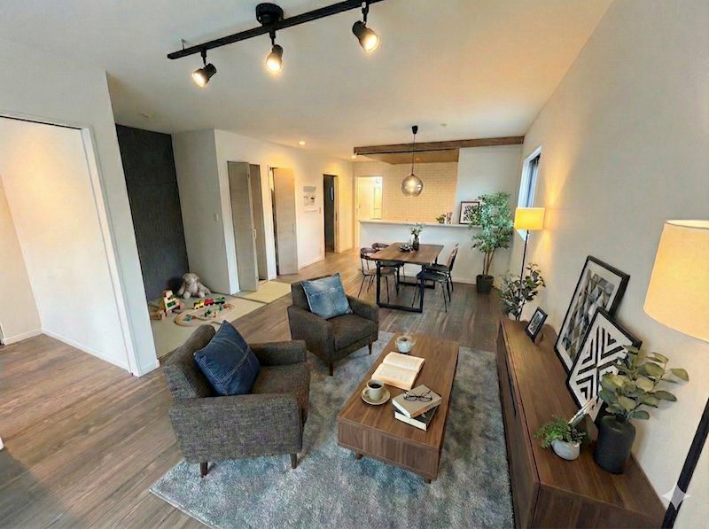 茨木市鮎川3丁目　中古一戸建（未入居物件）　2号地 その他