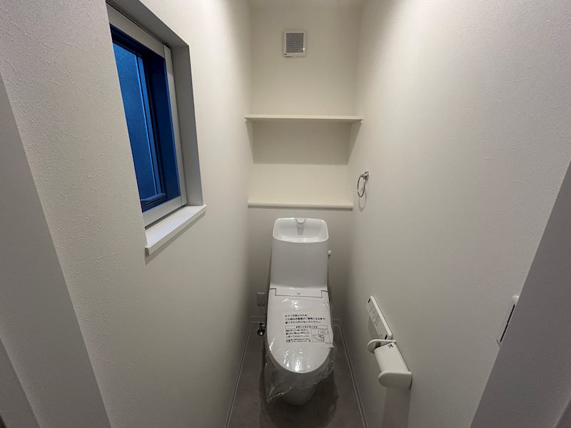 茨木市鮎川3丁目　中古一戸建（未入居物件）　2号地 その他