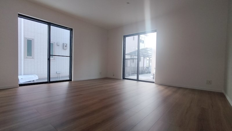 LDK約16.5帖(収納有) 茨木市鮎川1丁目 新築一戸建 その他