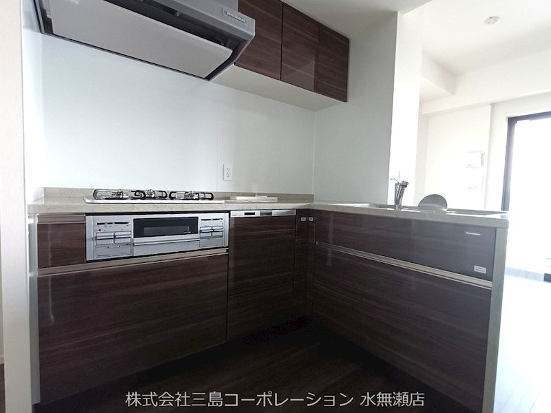 ブランニード阪急水無瀬 内観写真（キッチン）