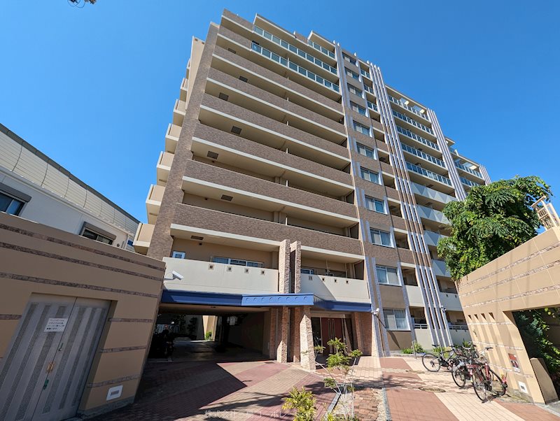 パレ千里 外観写真