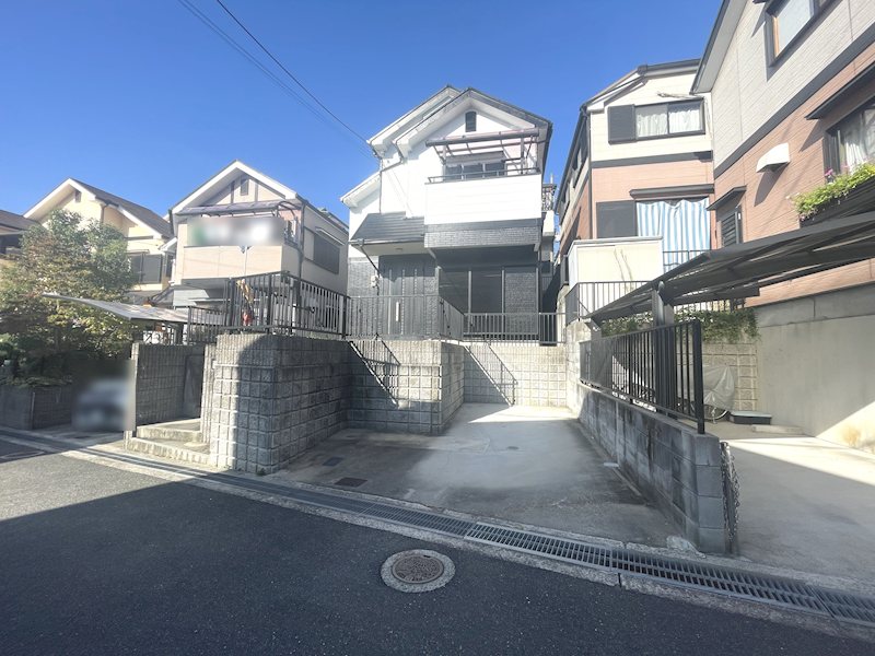 長尾東町3丁目一戸建（再生住宅） 外観写真
