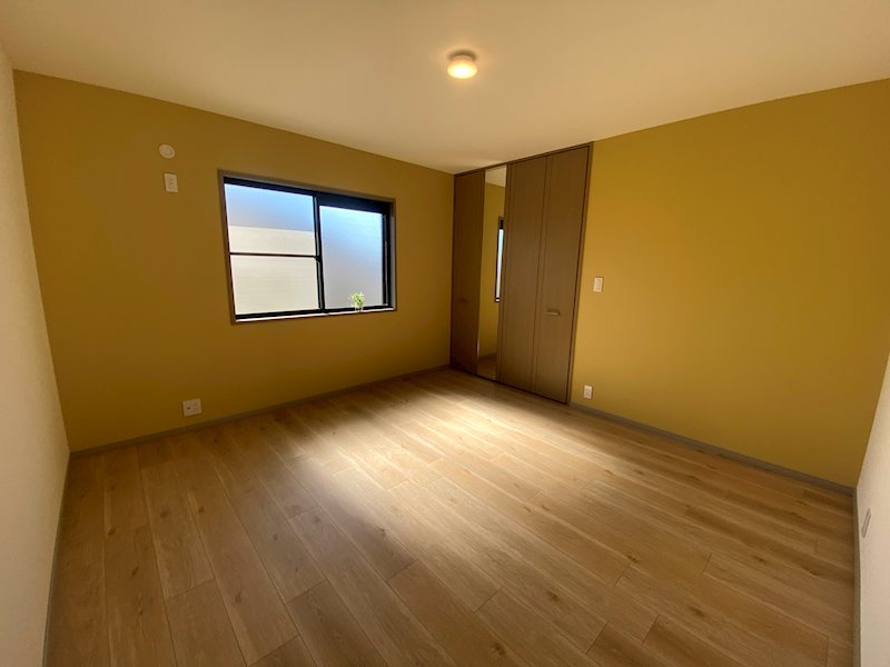 WIC付き洋室8帖 主寝室にいかがですか 東船橋2丁目一戸建 (再生住宅) その他