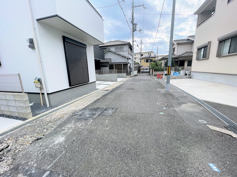 物件前の道路です 星丘3丁目LiveleGarden.S全3棟新規分譲地内1号棟 その他
