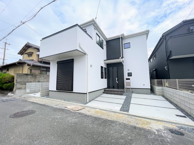 星丘3丁目LiveleGarden.S全3棟新規分譲地内2号棟 外観写真