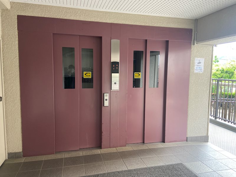 エレベーター2台 シャルム茨木 その他