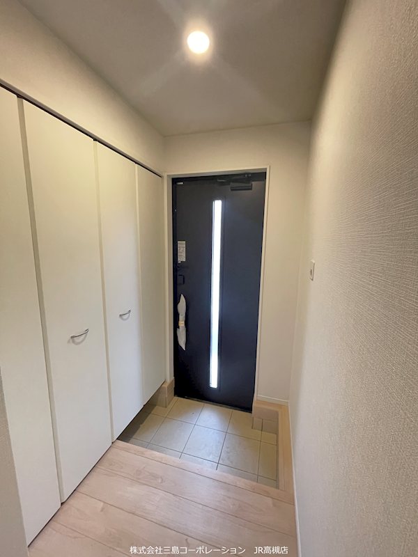 ■玄関 高槻市安岡寺町4丁目 新築一戸建2号棟 その他