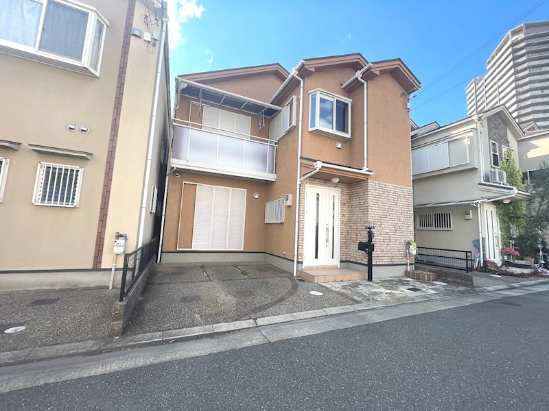 伊加賀西町一戸建（再生住宅） 外観写真