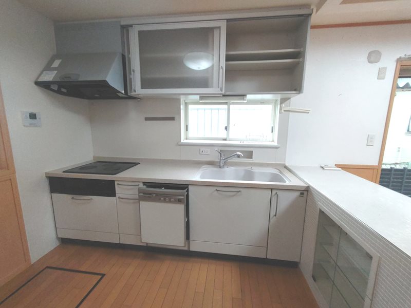 食洗器付IHコンロシステムキッチン 交野市私部西4丁目一戸建 その他