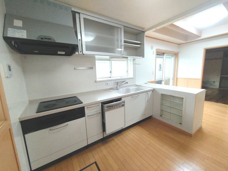 食洗器付IHコンロシステムキッチン 交野市私部西4丁目一戸建 その他