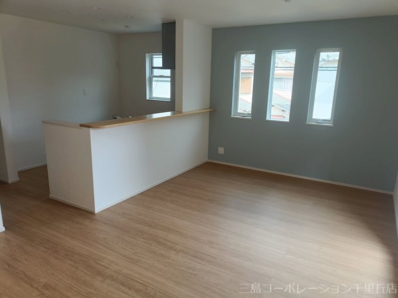 LDK16帖 木の温もりを感じる温かみある空間でゆったりとお寛ぎいただけます♪ 第1南別府町 新築一戸建 1号地 その他