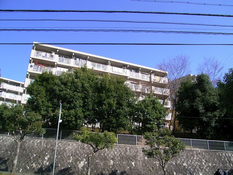 若山台第2住宅2号棟 外観写真