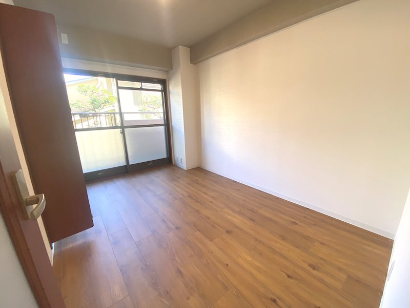 5.5帖の洋室 主寝室にいかがですか ライオンズマンション枚方 その他