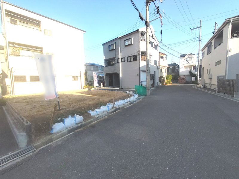 北東角地!閑静な住宅地内 南東側道路幅員約6m 東香里1丁目限定1邸新築分譲住宅 その他