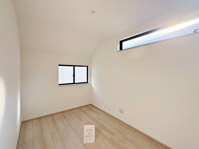 お子様部屋、書斎、ご趣味の部屋にいかがですか 香里ケ丘12丁目Hartfulltown限定1邸新築分譲住宅 その他