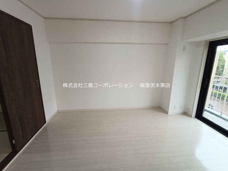 白川高層住宅11号棟 内観写真（リビング以外の居室）