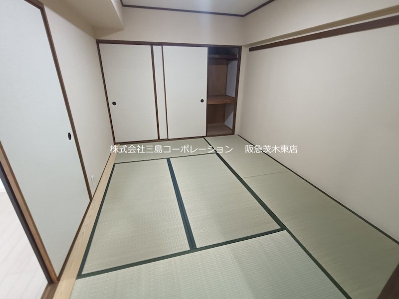 白川高層住宅11号棟 内観写真（リビング以外の居室）