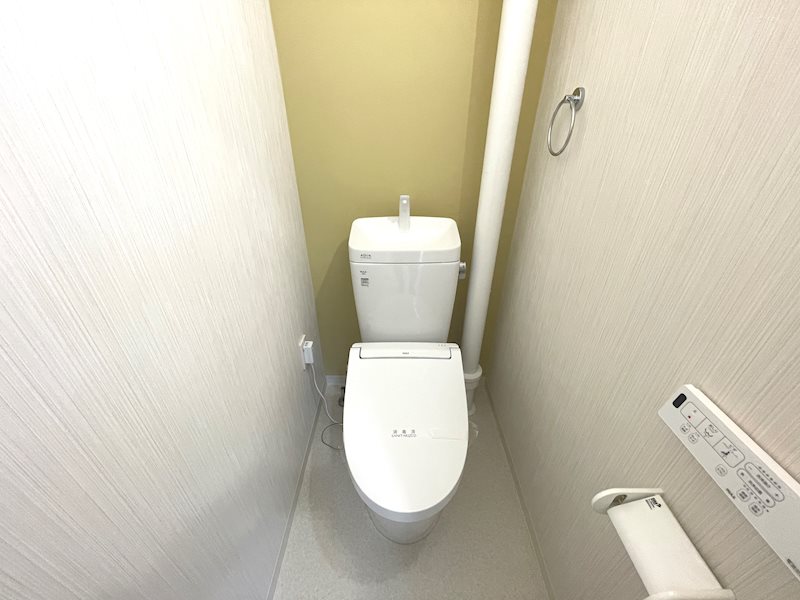 温水洗浄暖房便座トイレ新調交換 グリーンヒル光善寺住宅第10号棟 その他