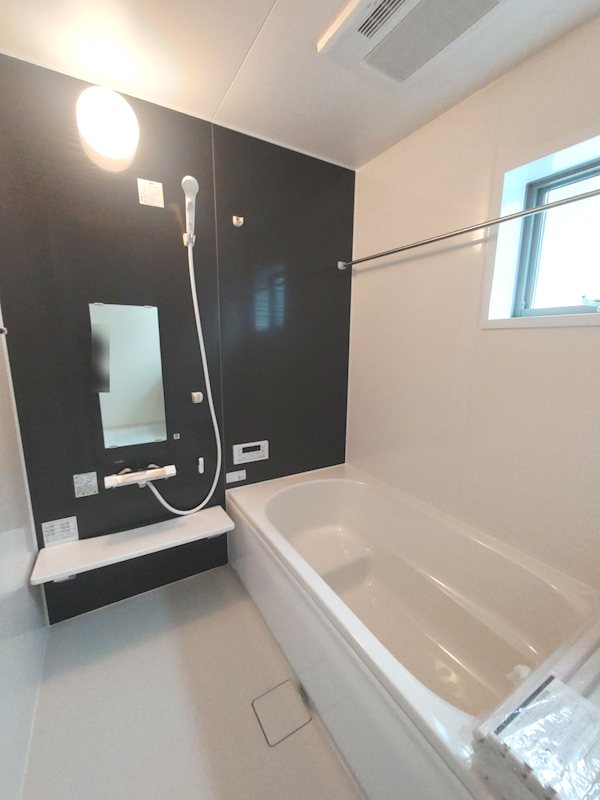 ボタン一つで全自動で食器を洗ってくれます。洗剤の手荒れも防ぐことができます 楠葉丘1丁目LiveleGardenS限定1邸新築角地分譲住宅 その他