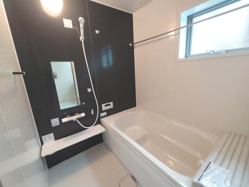 ボタン一つで全自動で食器を洗ってくれます。洗剤の手荒れも防ぐことができます 楠葉丘1丁目LiveleGardenS限定1邸新築角地分譲住宅 その他