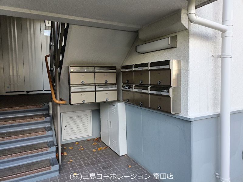 メールボックス 高槻塚原台ハイツ5号棟 その他