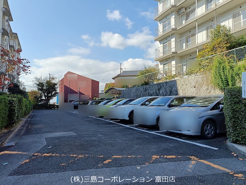 駐車場 高槻塚原台ハイツ5号棟 その他