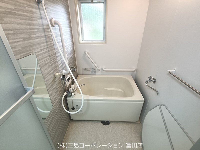 高槻塚原台ハイツ5号棟  内観写真（浴室）