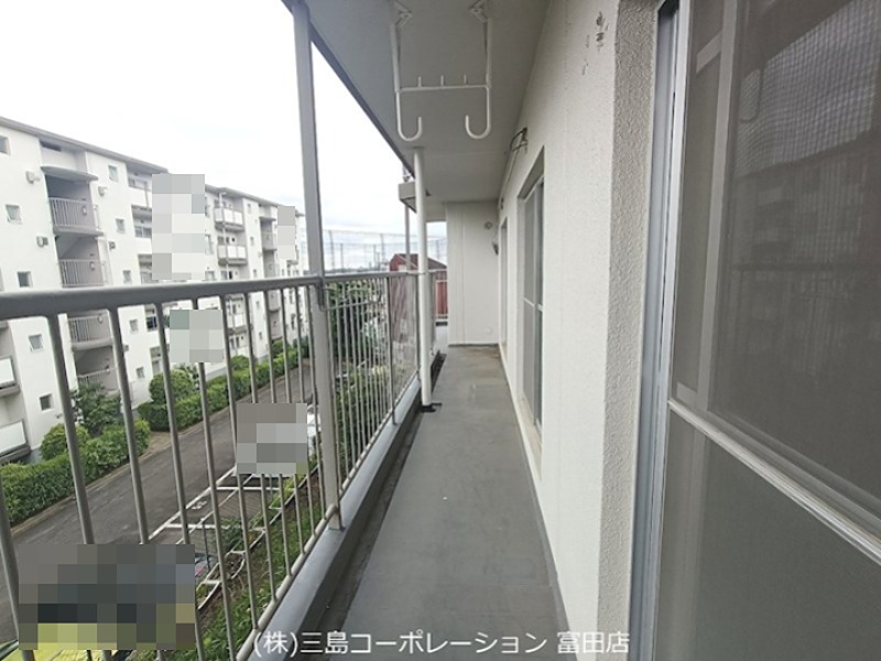高槻塚原台ハイツ5号棟  現地写真（バルコニー）