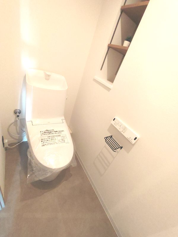 温水洗浄暖房便座トイレ新調 グランステイツ香里園山之手町 その他