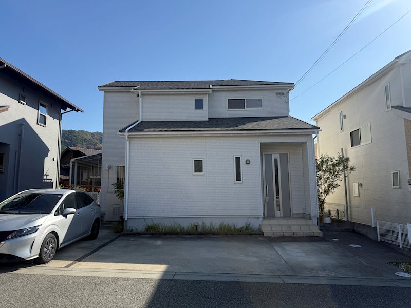 箕面市森町中二丁目　中古一戸建  外観写真