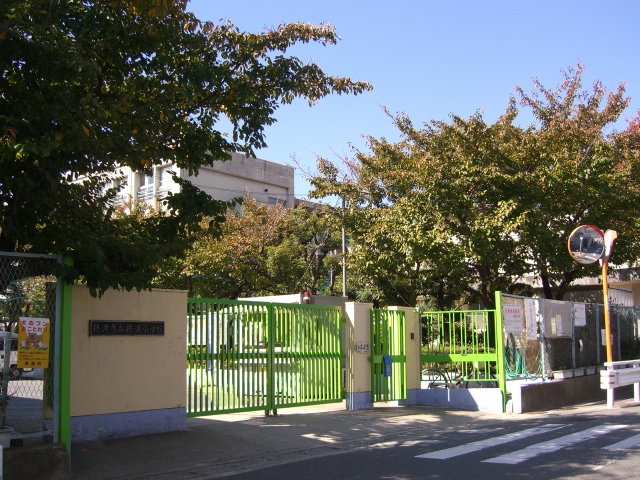摂津市立摂津小学校 パークタワー南千里丘 周辺画像5