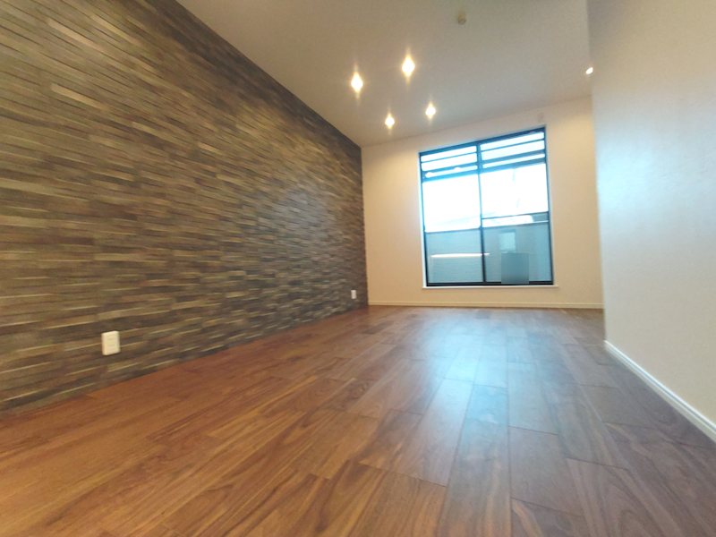 照明を活かしたリノベーションお洒落なLDK 交北1丁目一戸建(再生住宅) その他