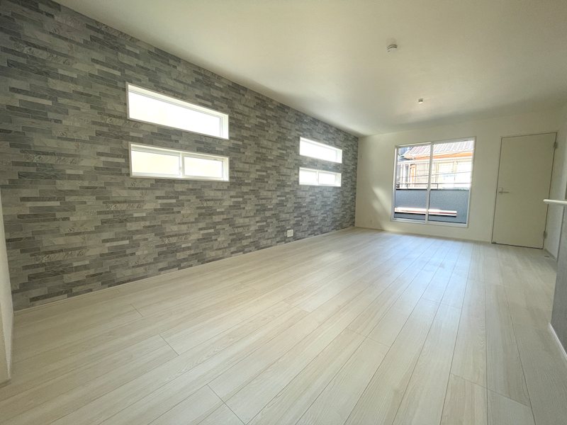 採光がある18帖のリビング 私部4丁目BloomingGarden限定1邸新築分譲住宅 その他