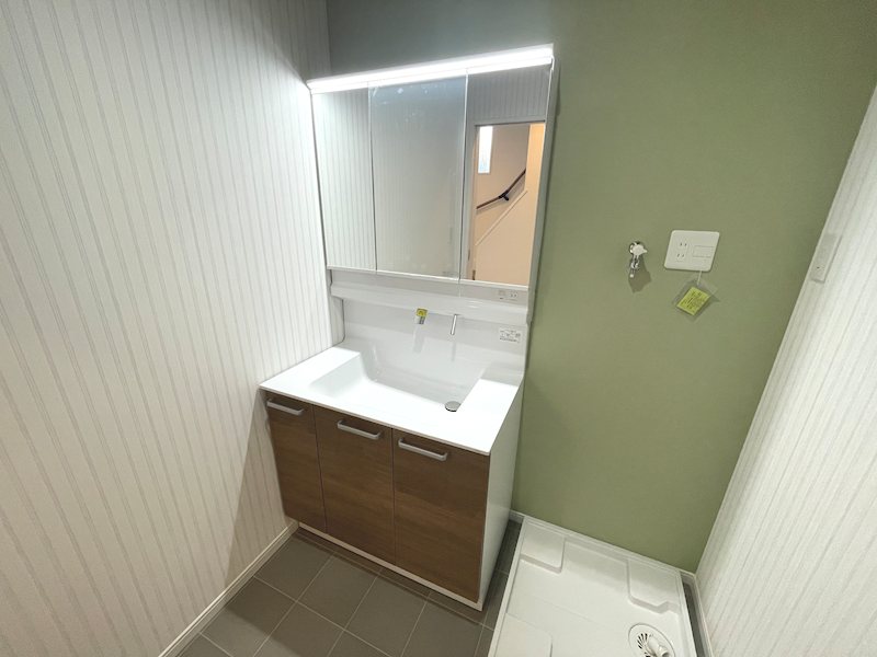 三面鏡洗面化粧台 茄子作北町限定1邸新築分譲住宅 その他