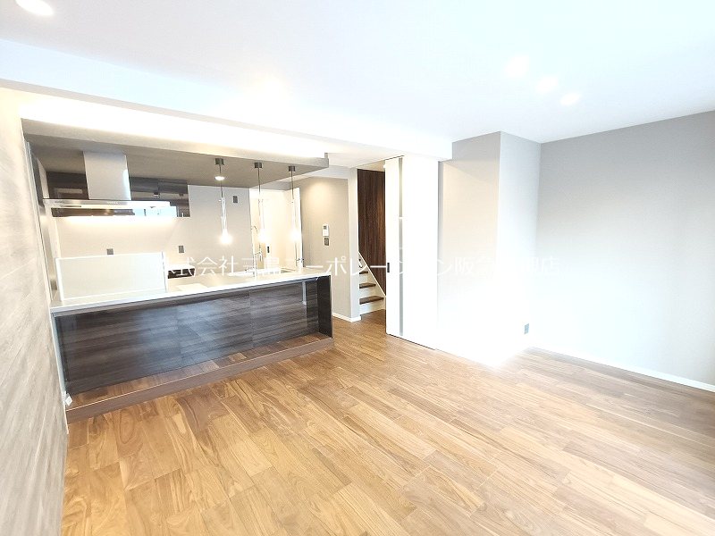 高槻市芝生町1丁目　中古一戸建 外観写真