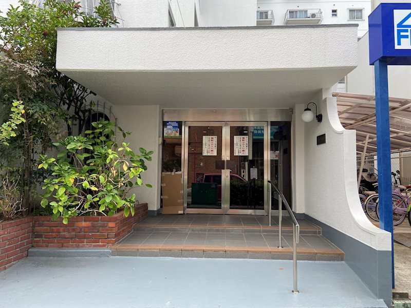 apartment 西駅前町